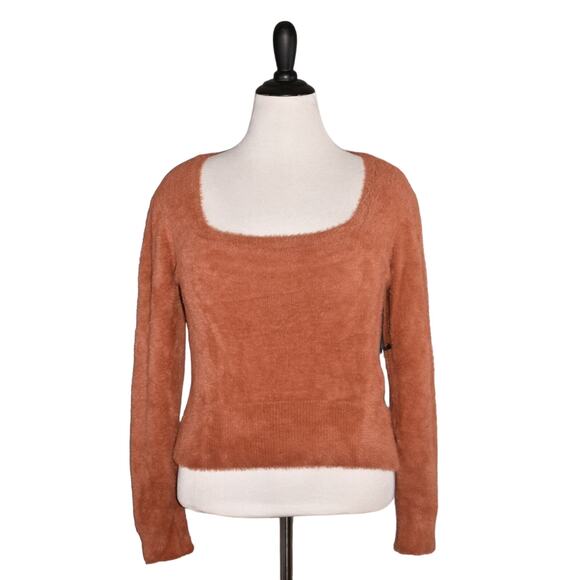 ASTR THE LABEL NEW $59 Fuzzy‎ Crop Square Neck Sweater in Rust XL - Picture 1 of 3